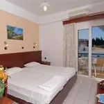 Park Corfu ホテル 3*
