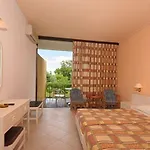 Park Corfu ホテル 3*